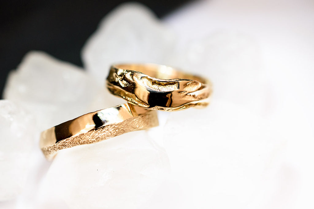 yellow gold wedding bands handcrafted in Holland by master goldsmith Liesbeth Busman
