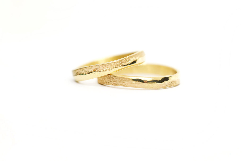 organic rings Earth Compliment - Saagæ wedding rings & engagement rings by Liesbeth Busman