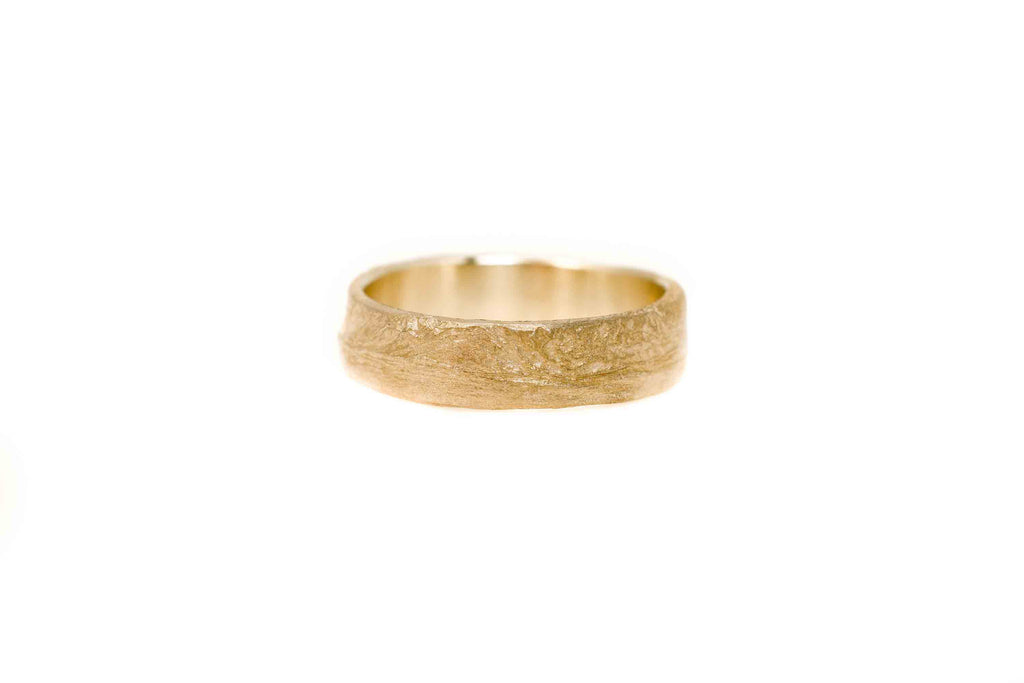 handcrafted ring Earth Kalahari rose gold - Saagæ wedding rings & engagement rings by Liesbeth Busman