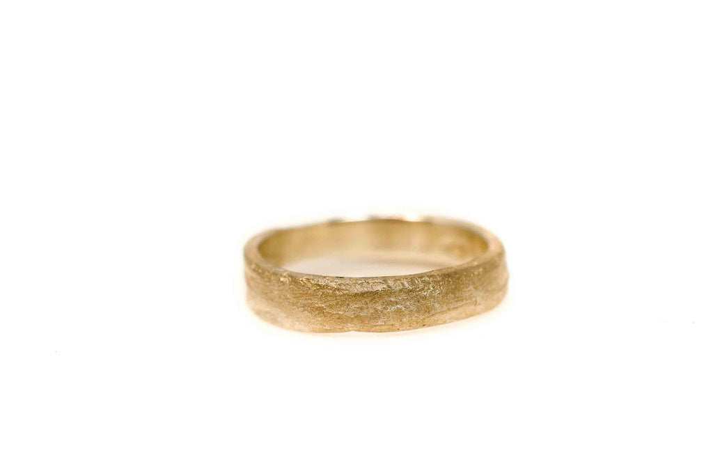 natural wedding band Paleo ring rose gold - Saagæ wedding rings & engagement rings by Liesbeth Busman